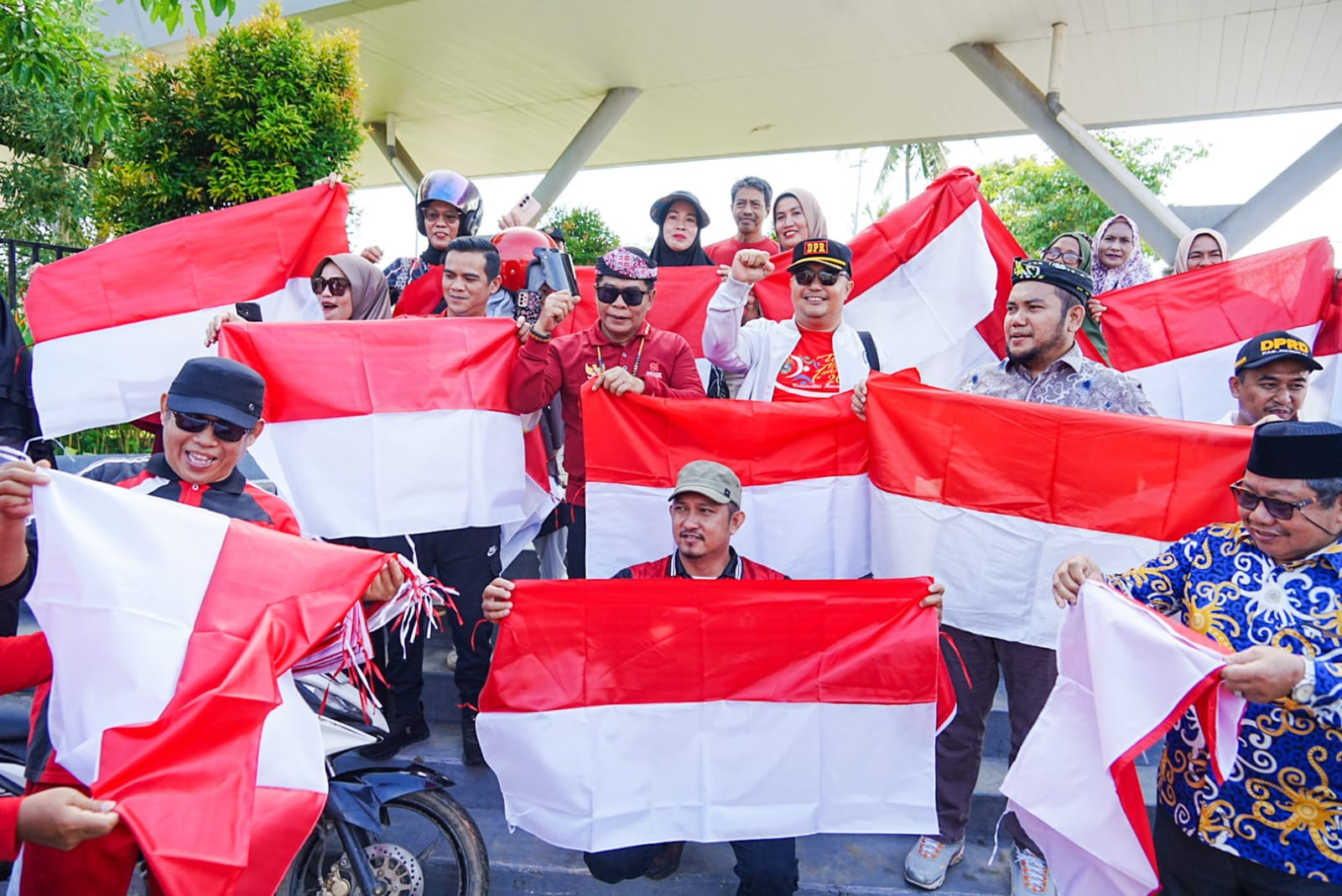 Gubernur Buka Kirab Kebangsaan di Sebatik, Tegaskan Perbatasan Wajah Terdepan Indonesia 